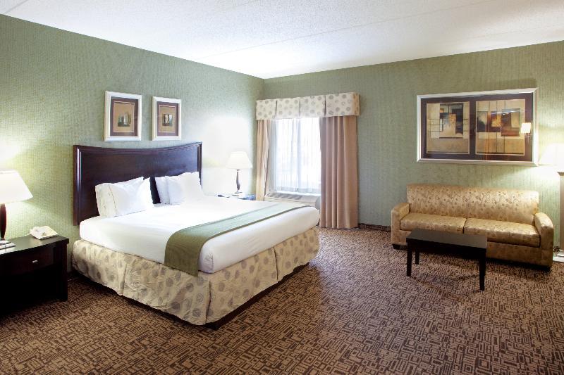 Best Western Plus Harrisonburg Hotel Екстериор снимка